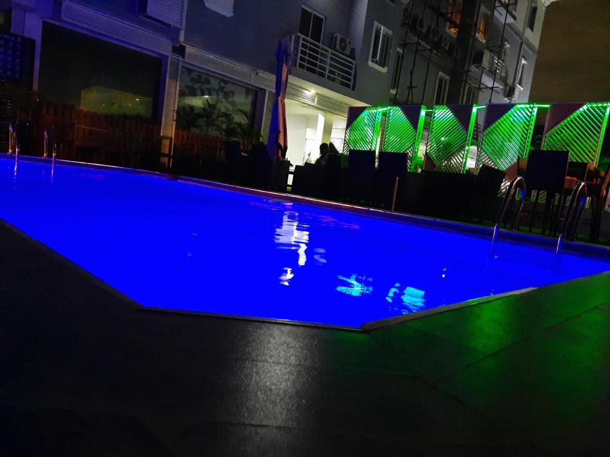 James Court Hotel & Luxury Apartments Lekki Eksteriør bilde