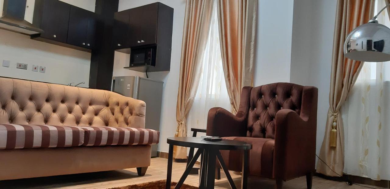 James Court Hotel & Luxury Apartments Lekki Eksteriør bilde